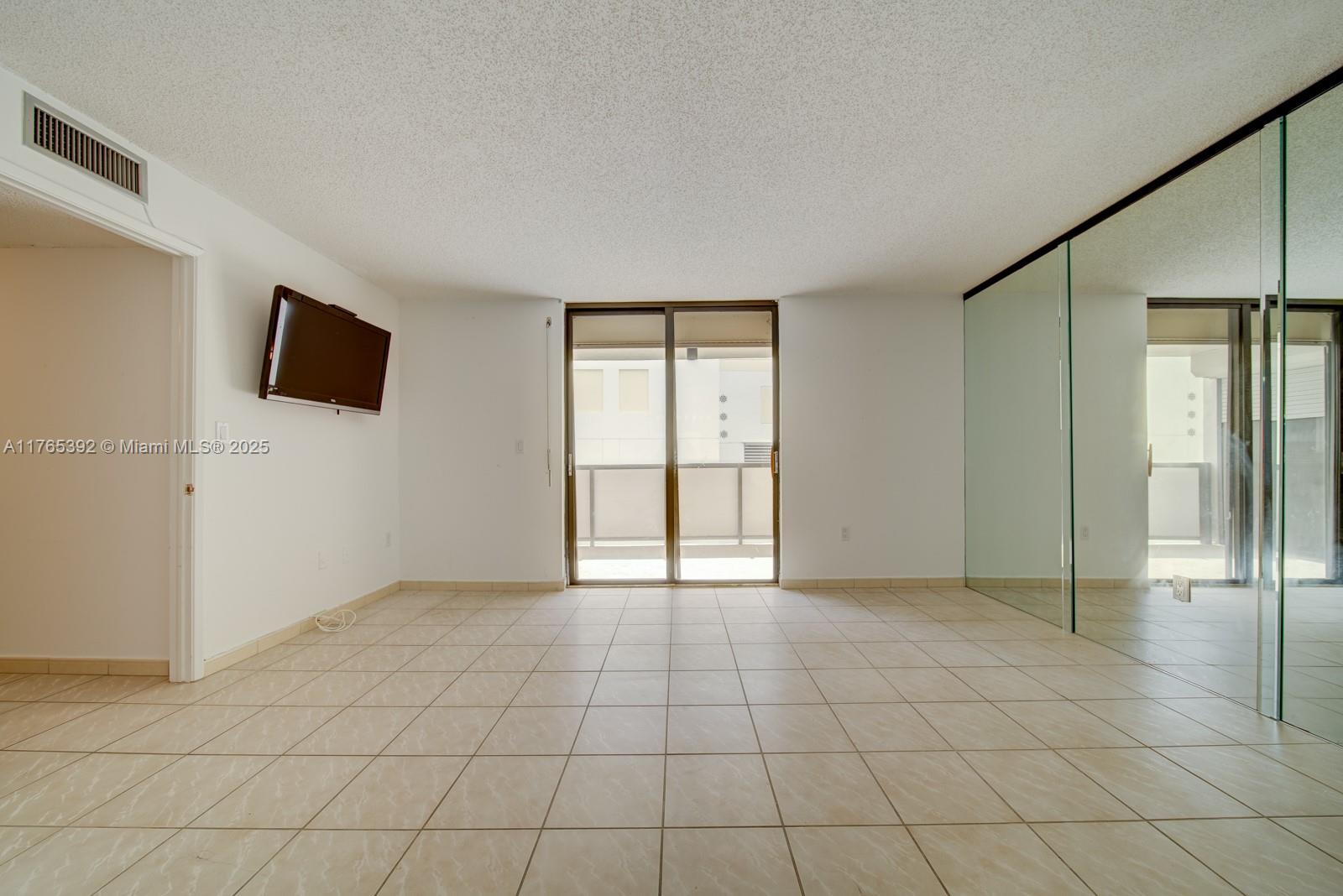THE GEORGIAN CONDO - Residential