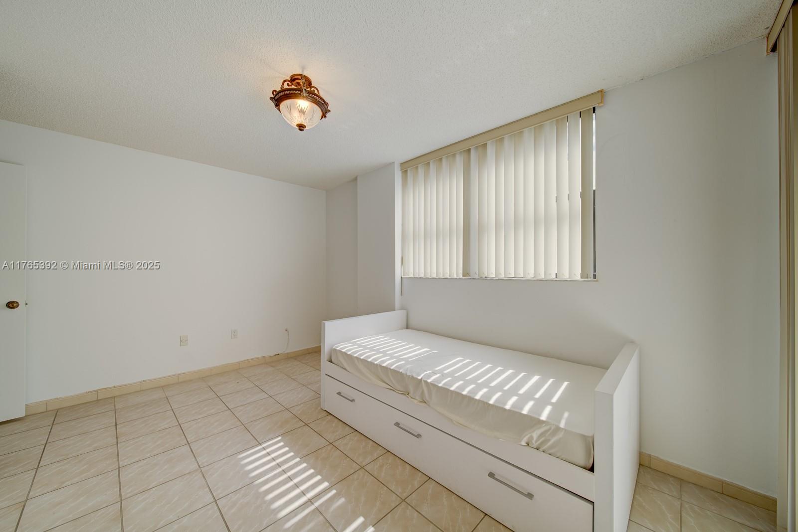 THE GEORGIAN CONDO - Residential