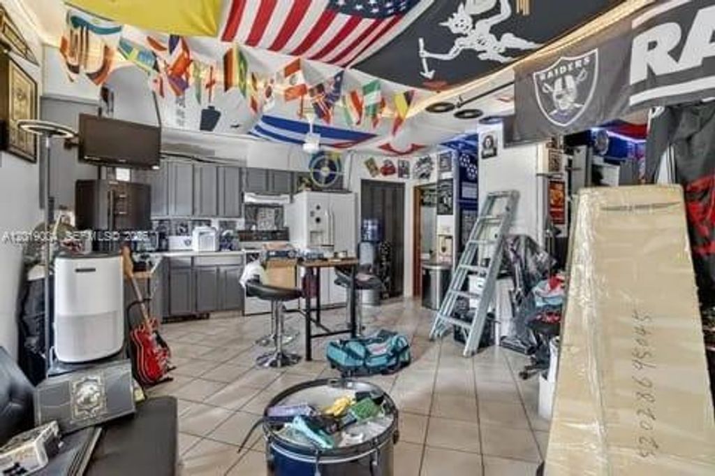 Photo of 2619 Arthur St #3, Hollywood, FL 33020 (MLS # A12019004)