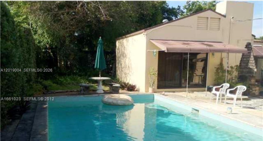 Photo of 2619 Arthur St #3, Hollywood, FL 33020 (MLS # A12019004)