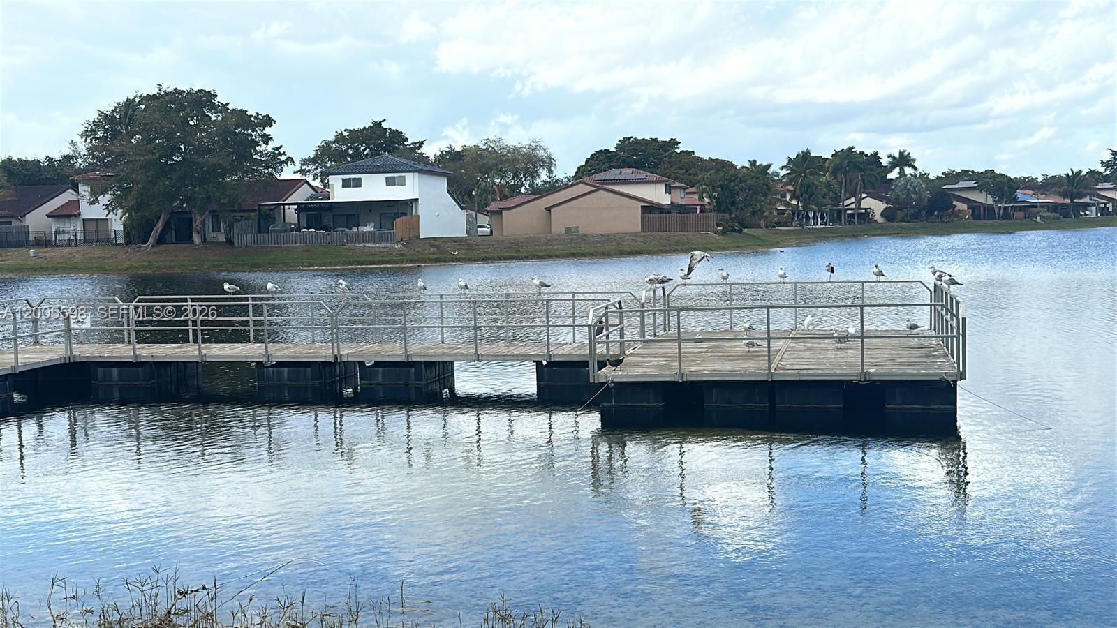 THE MOORS TOWNHOUSES - Residential