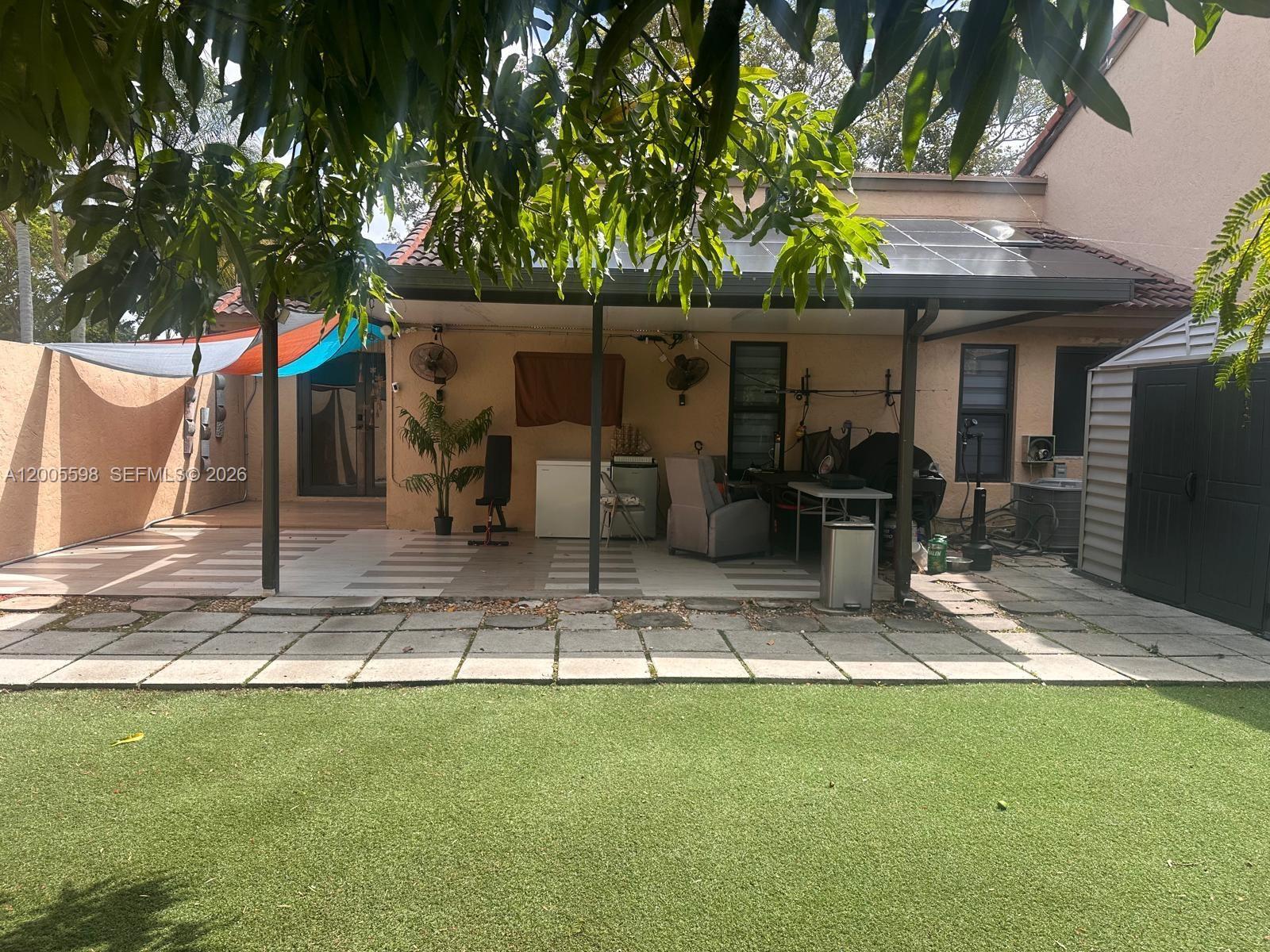 THE MOORS TOWNHOUSES - Residential