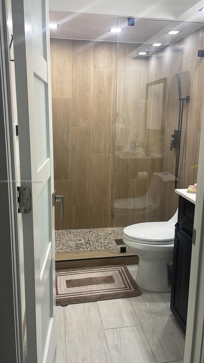 THE MOORS TOWNHOUSES - Residential