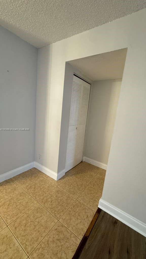 GARDENS NORTH SIX CONDO - Residential Lease