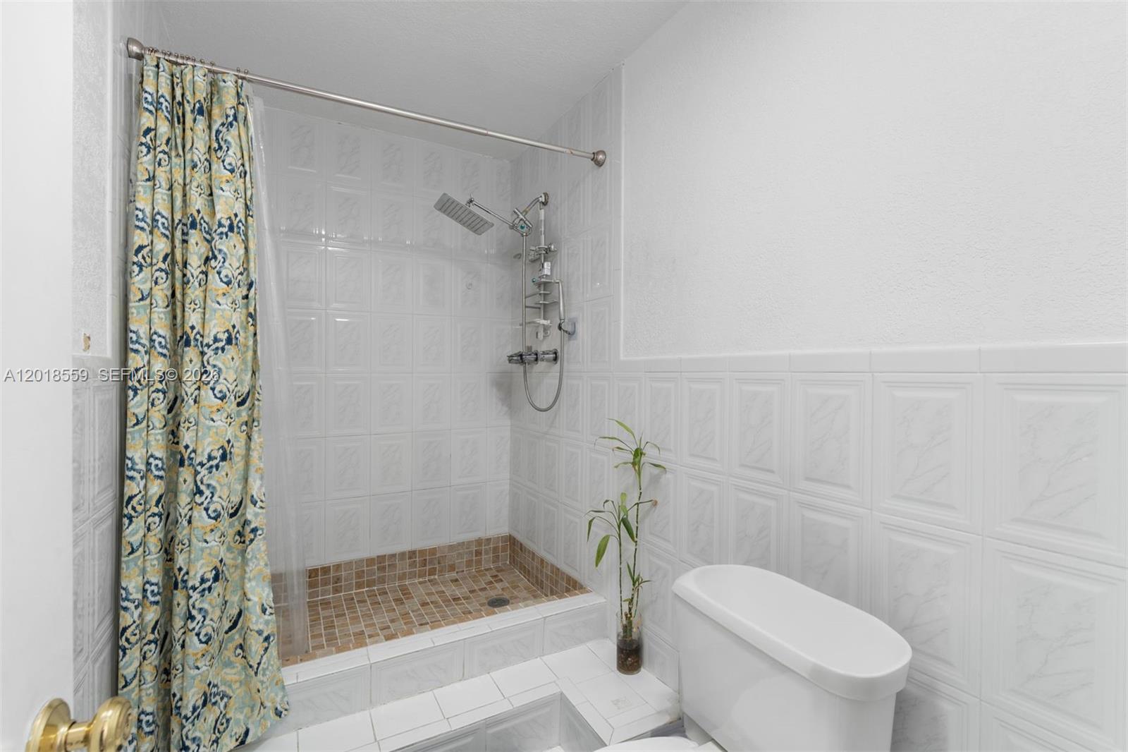 WESTLAND-EDEN CONDO I - Residential