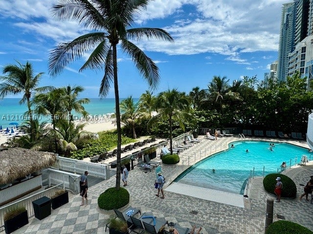 17375 Collins Ave 1505