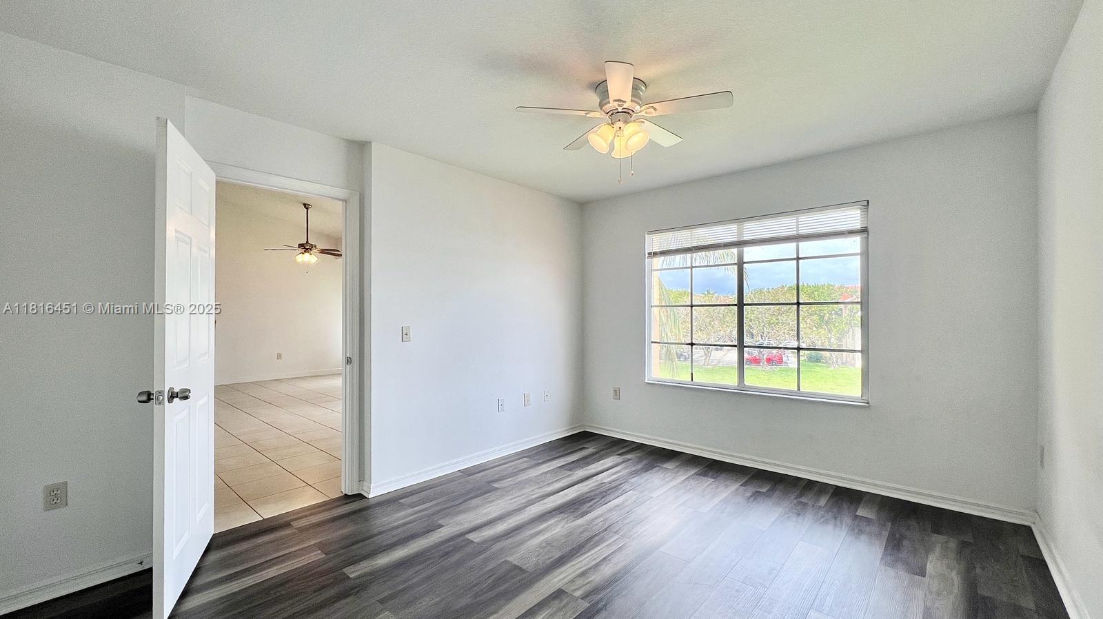 Emerald isle at Laguna - Residential Lease