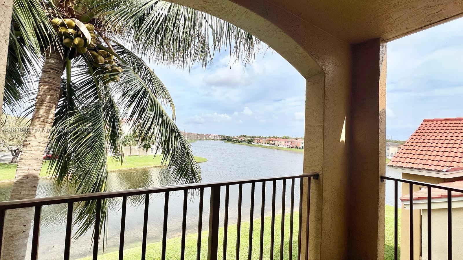 Emerald isle at Laguna - Residential Lease
