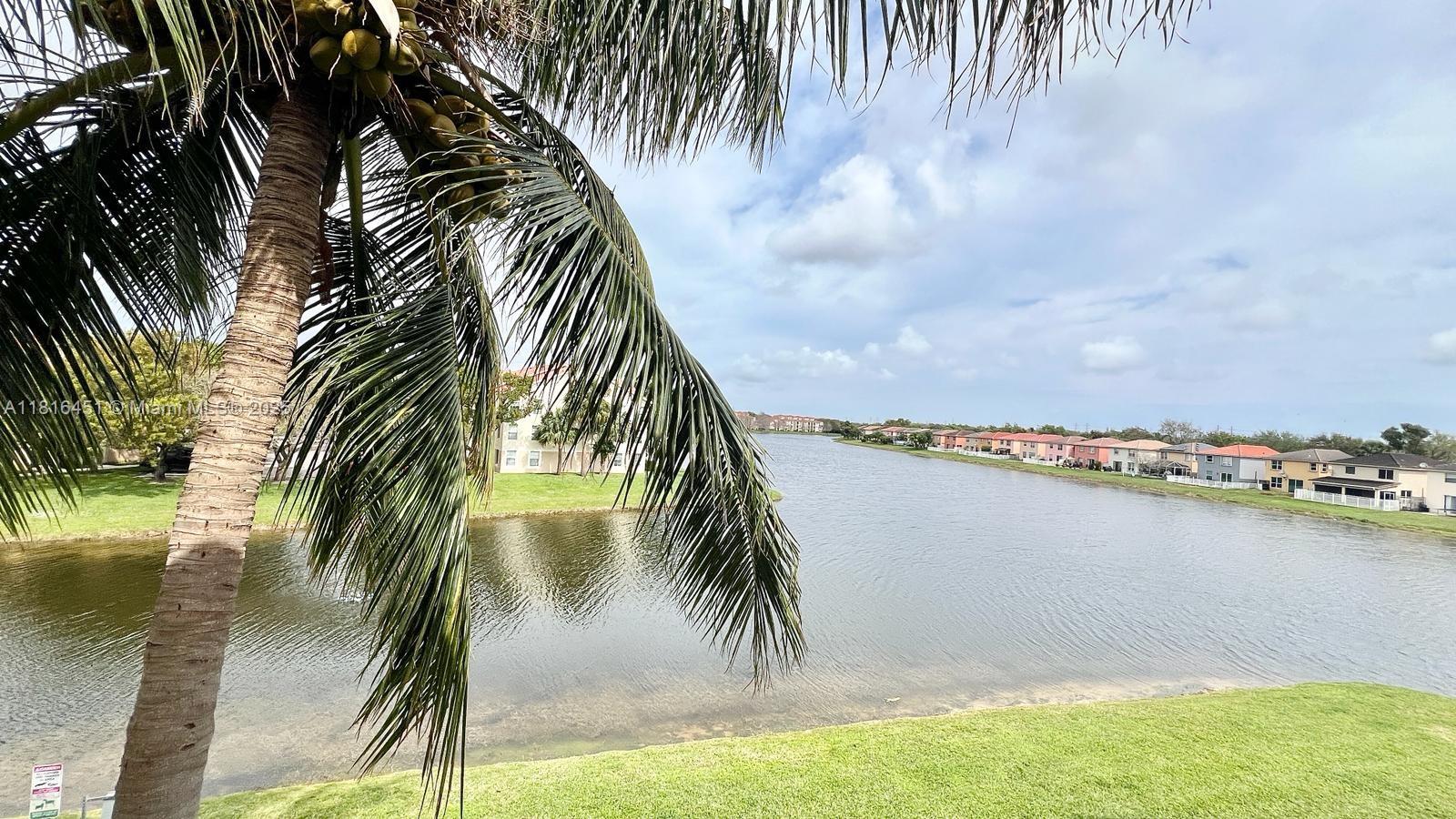 Emerald isle at Laguna - Residential Lease