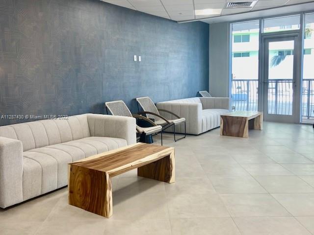 OPERA TOWER - Residential