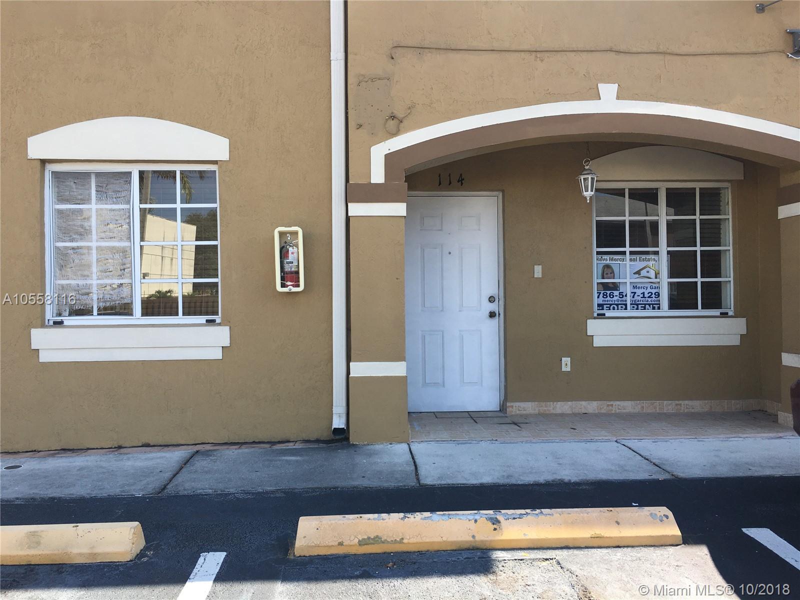 Tropical Court Villas 2 - Residential Lease