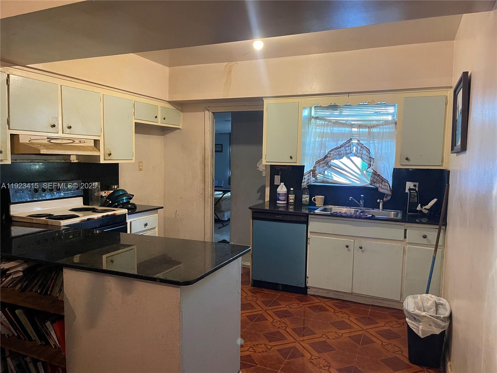 RUDELL PARK SEC 1 - Residential