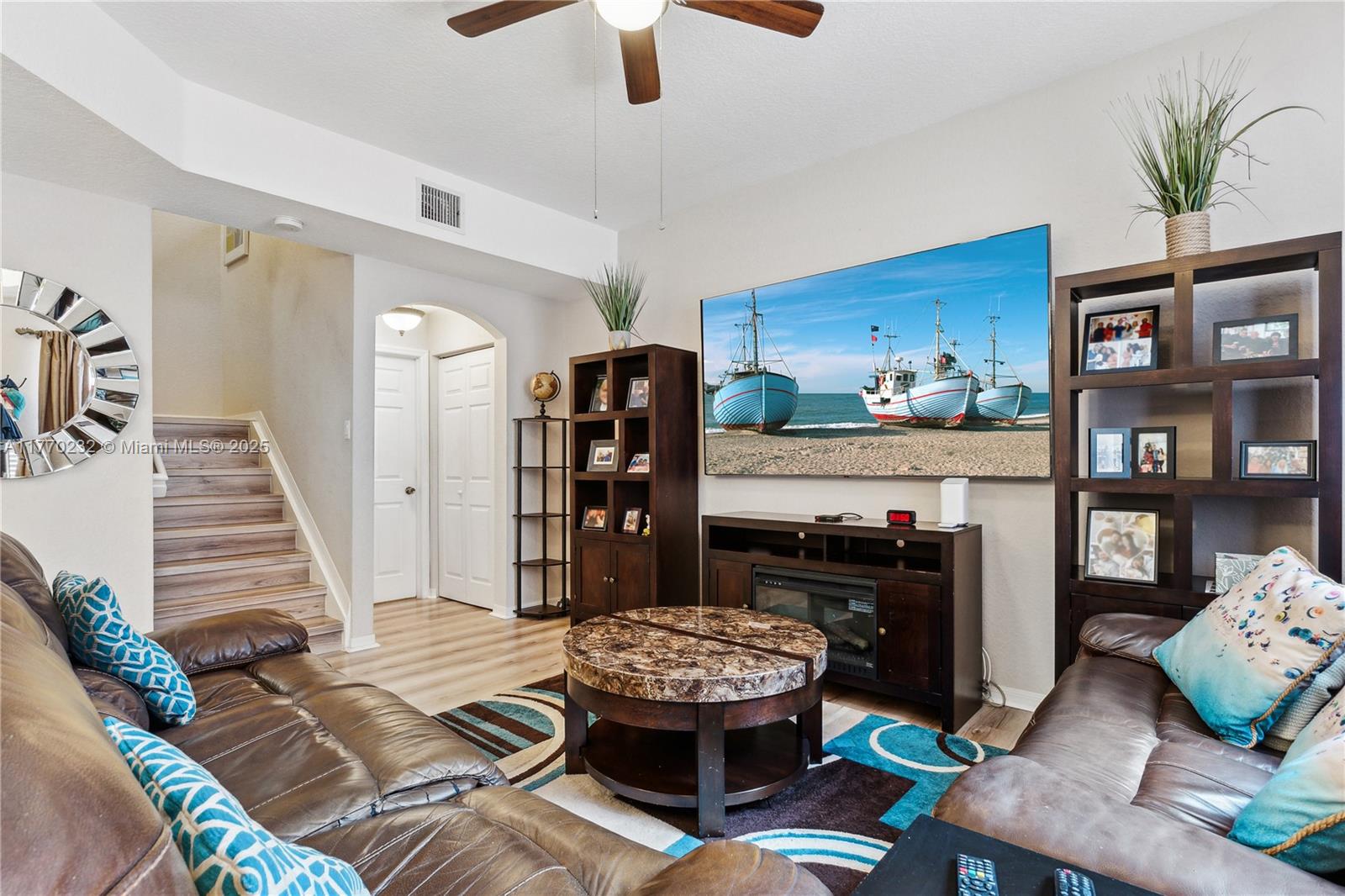 2232 Coral Reef Ct 2232