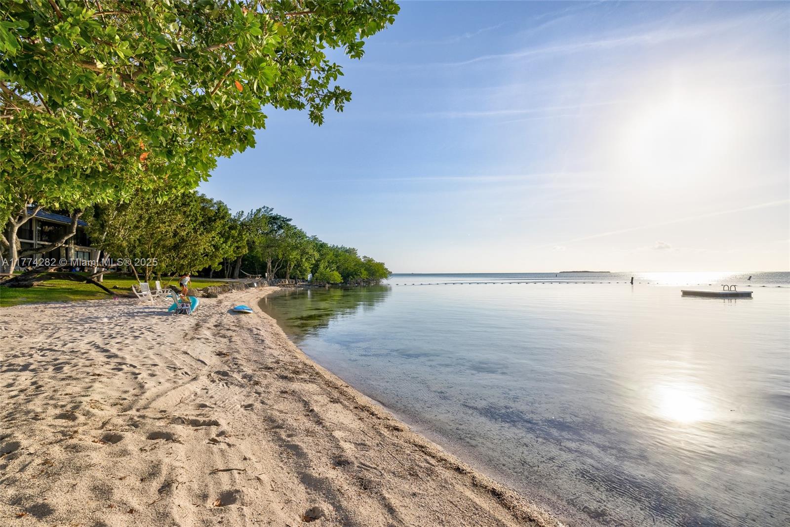 BUTTONWOOD BAY CLUB CONDO - Residential