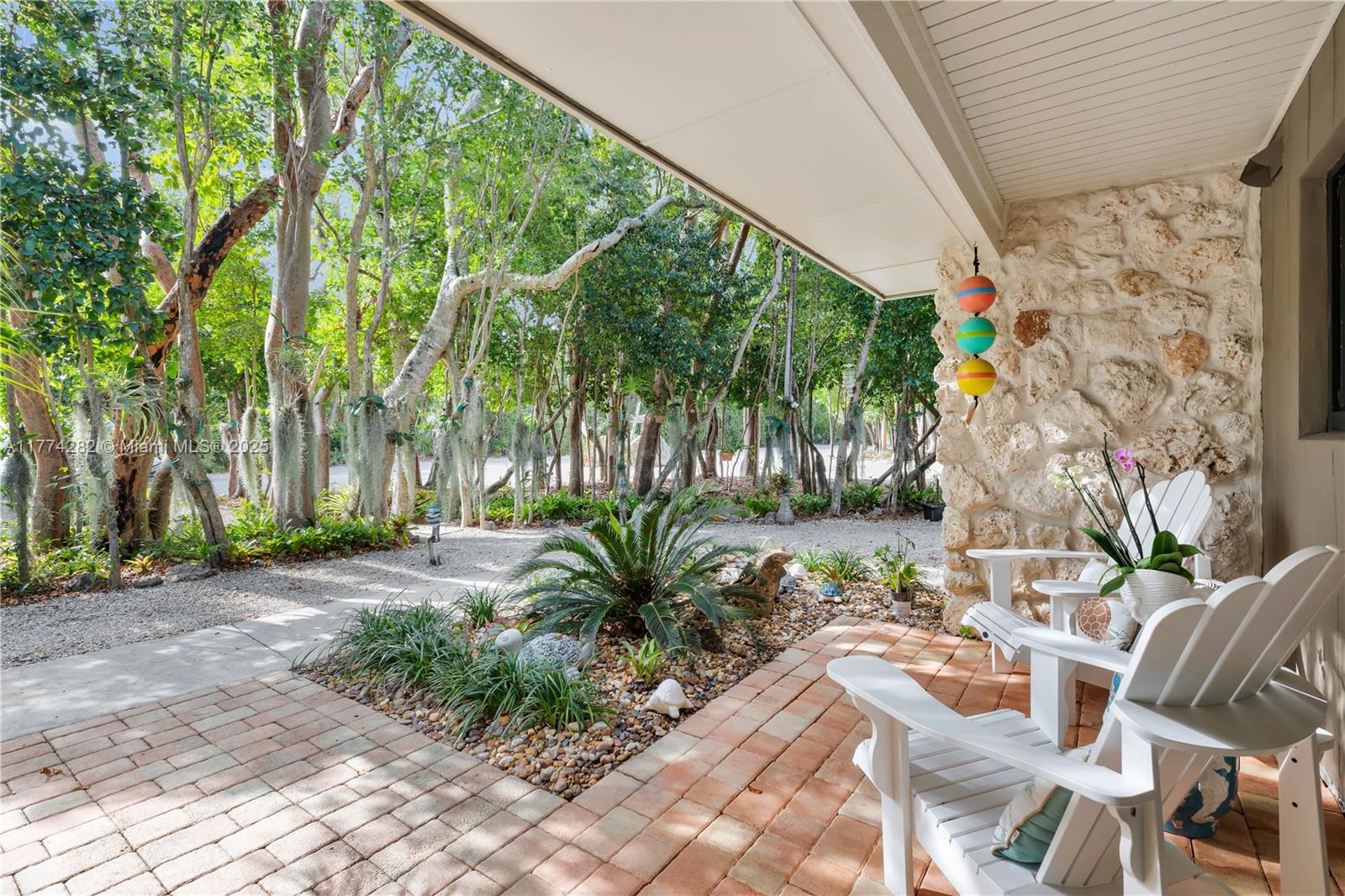 BUTTONWOOD BAY CLUB CONDO - Residential