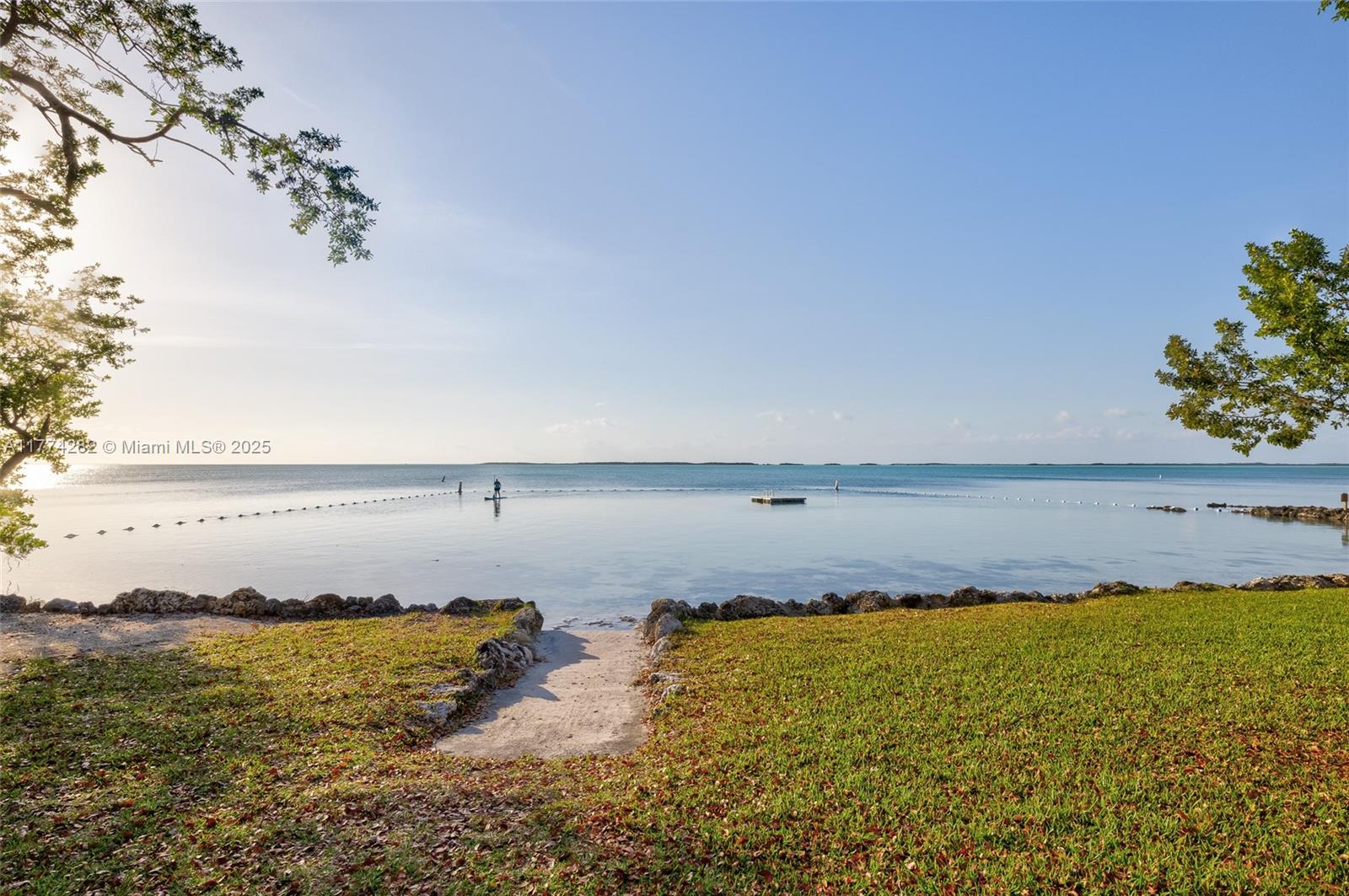 BUTTONWOOD BAY CLUB CONDO - Residential