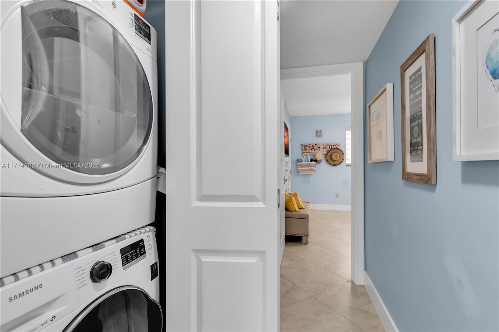BUTTONWOOD BAY CLUB CONDO - Residential