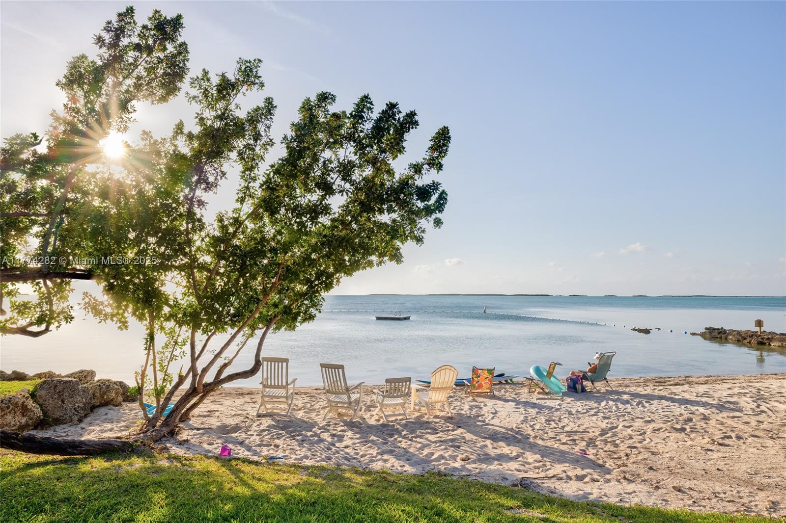 BUTTONWOOD BAY CLUB CONDO - Residential