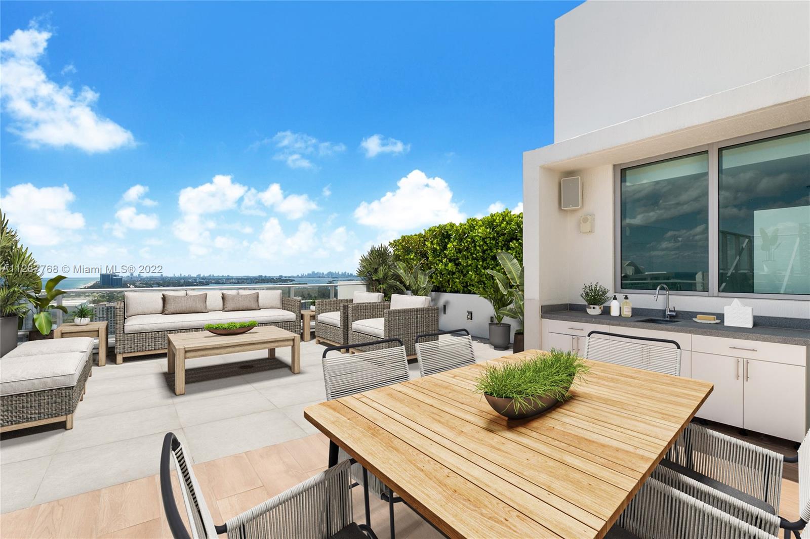 PARQUE TOWERS CONDO - Residential