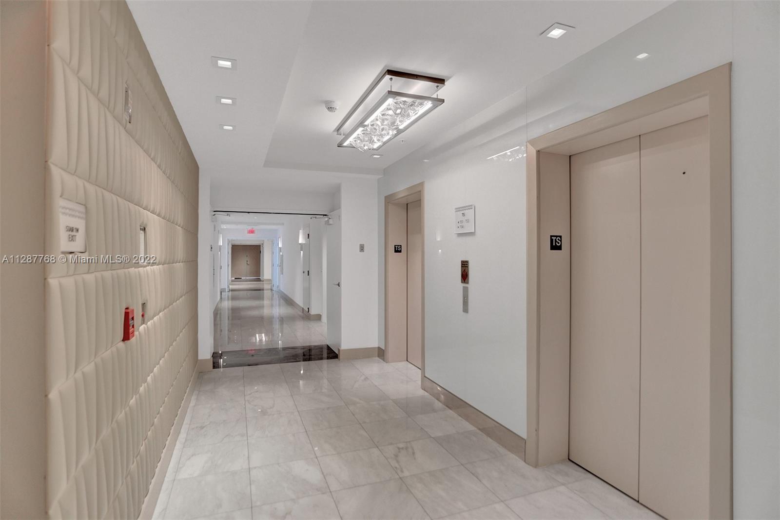 PARQUE TOWERS CONDO - Residential