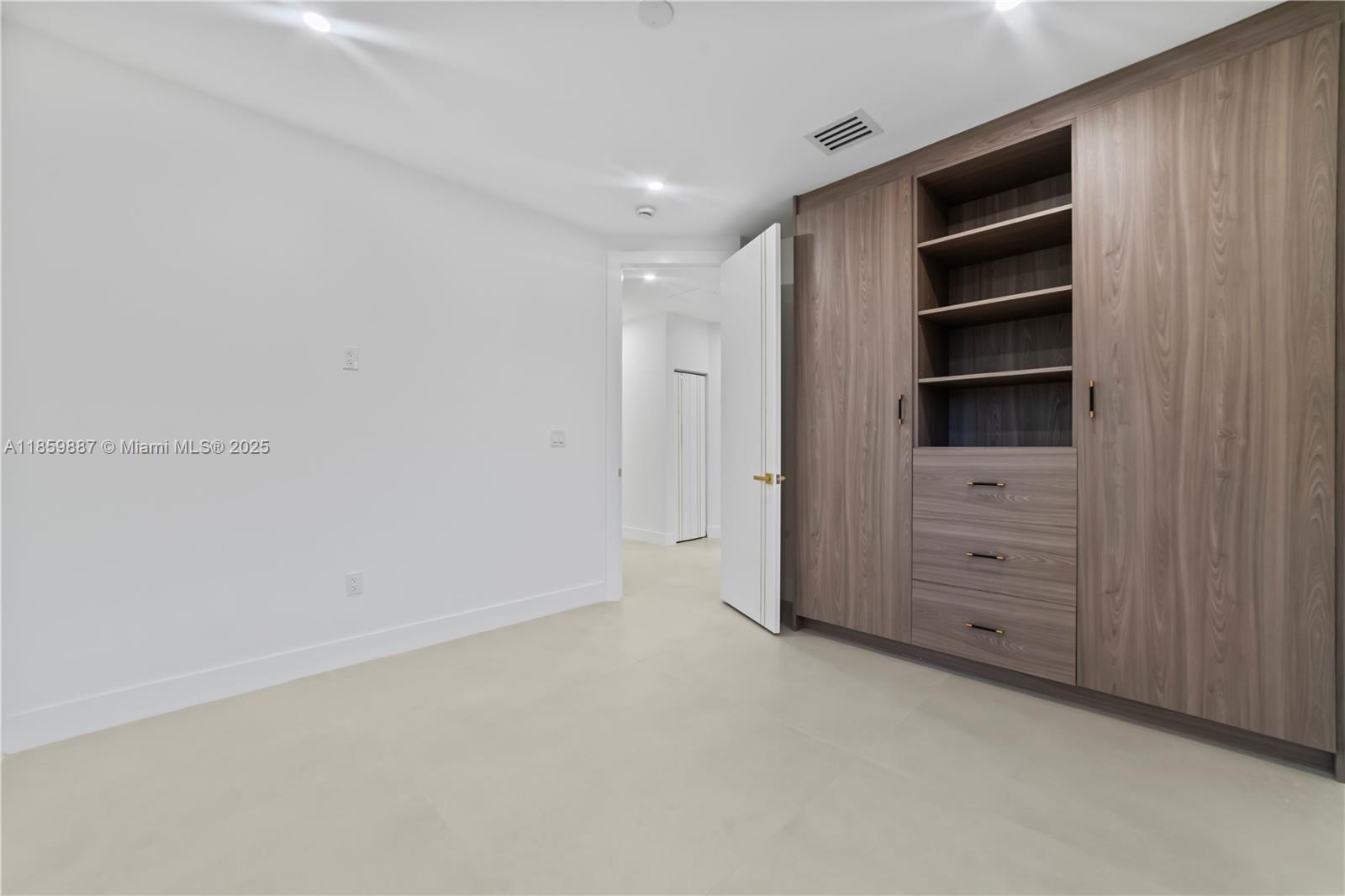 ROSEWAY SUB - Residential