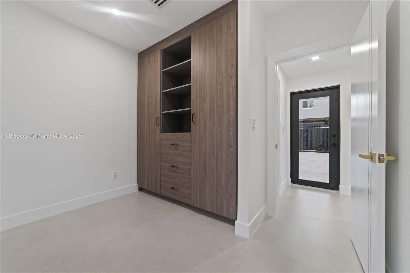 ROSEWAY SUB - Residential