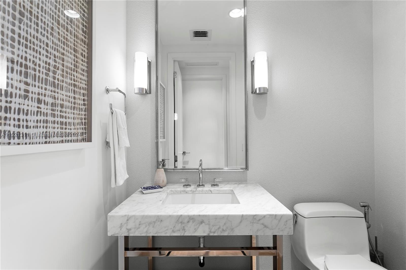 BAL HARBOUR NORTH SOUTH C - Residential