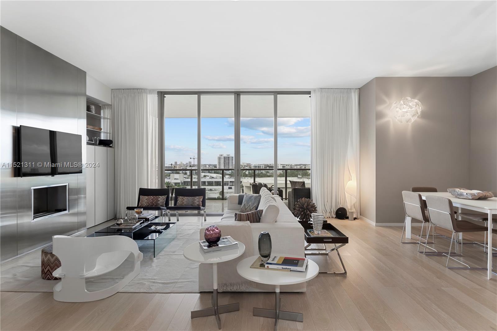 BAL HARBOUR NORTH SOUTH C - Residential