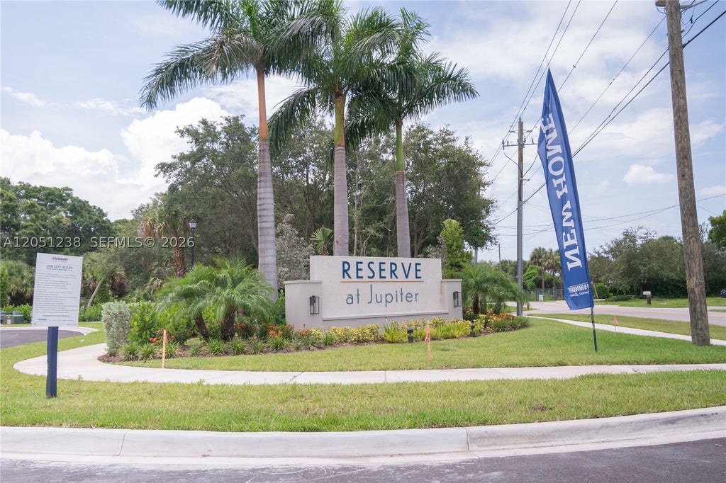 Photo of 7214 Rockwood Rd, Jupiter, FL 33458 (MLS # A12051238)
