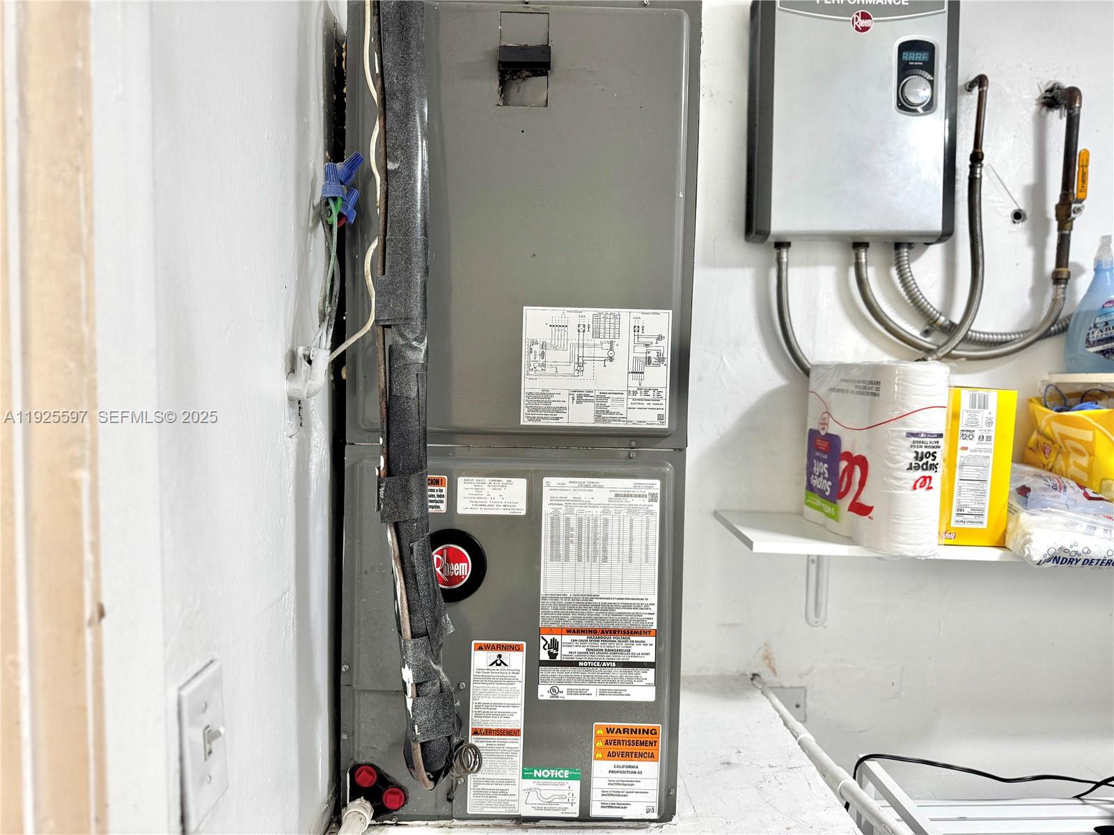 HABITAT HOMES SOUTH - Residential