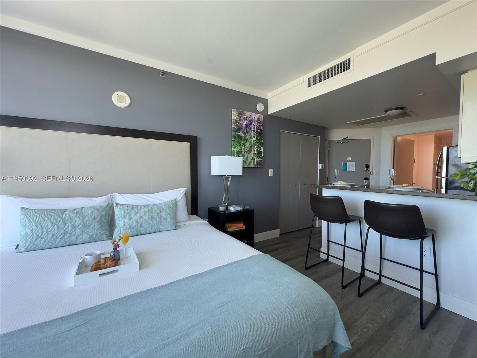 MUTINY PARK CONDO - Residential