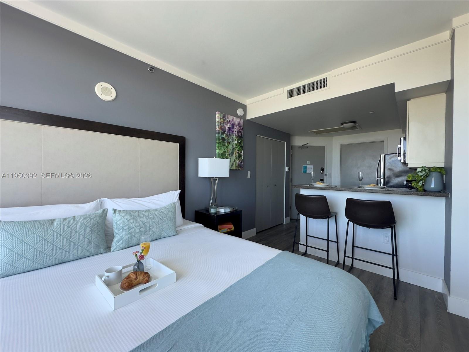 MUTINY PARK CONDO - Residential