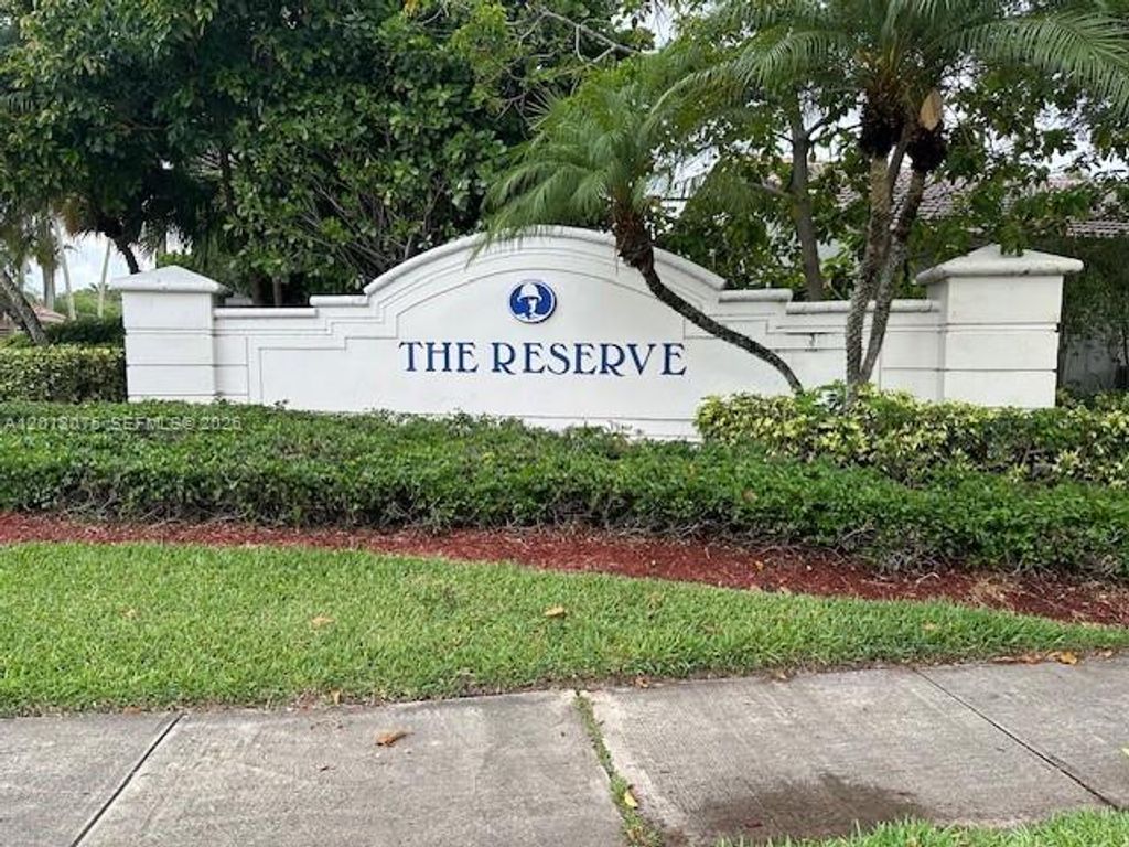 Photo of 17110 NW 10th St, Pembroke Pines, FL 33028 (MLS # A12013075)