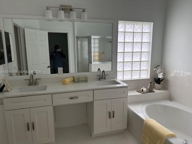 PEMBROKE ISLES II - Residential