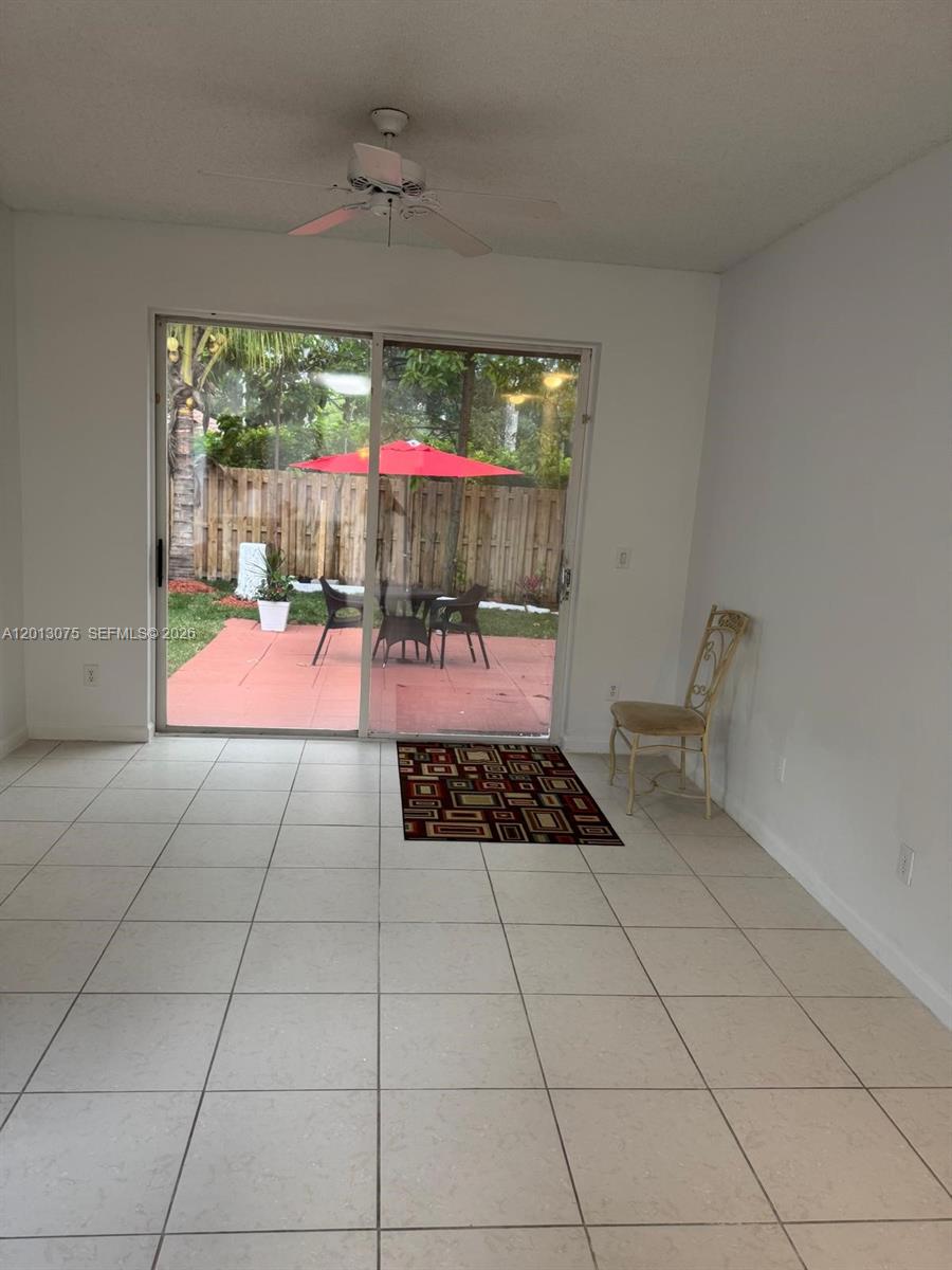 PEMBROKE ISLES II - Residential