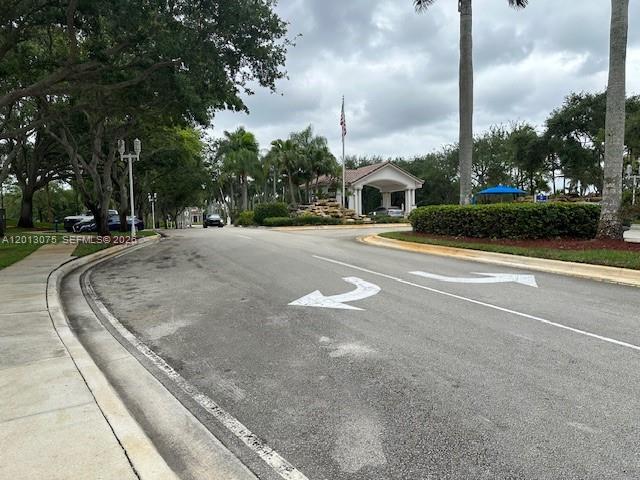 PEMBROKE ISLES II - Residential