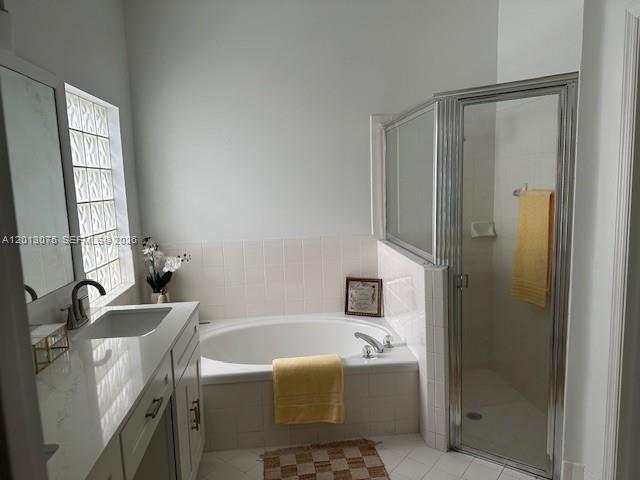 PEMBROKE ISLES II - Residential