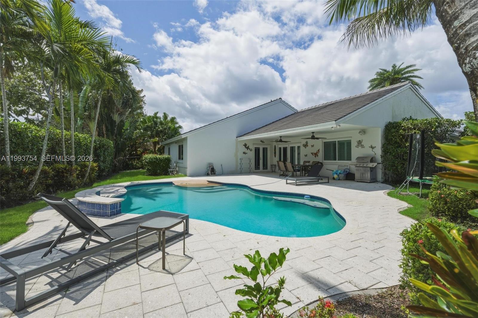 CALUSA RIDGE - Residential