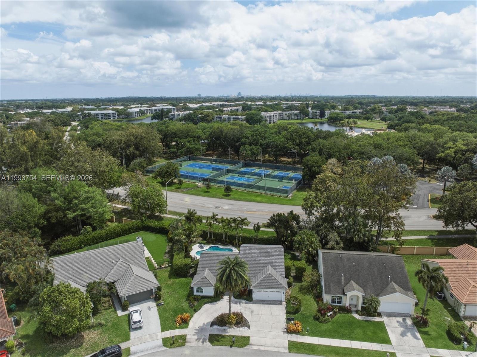 CALUSA RIDGE - Residential