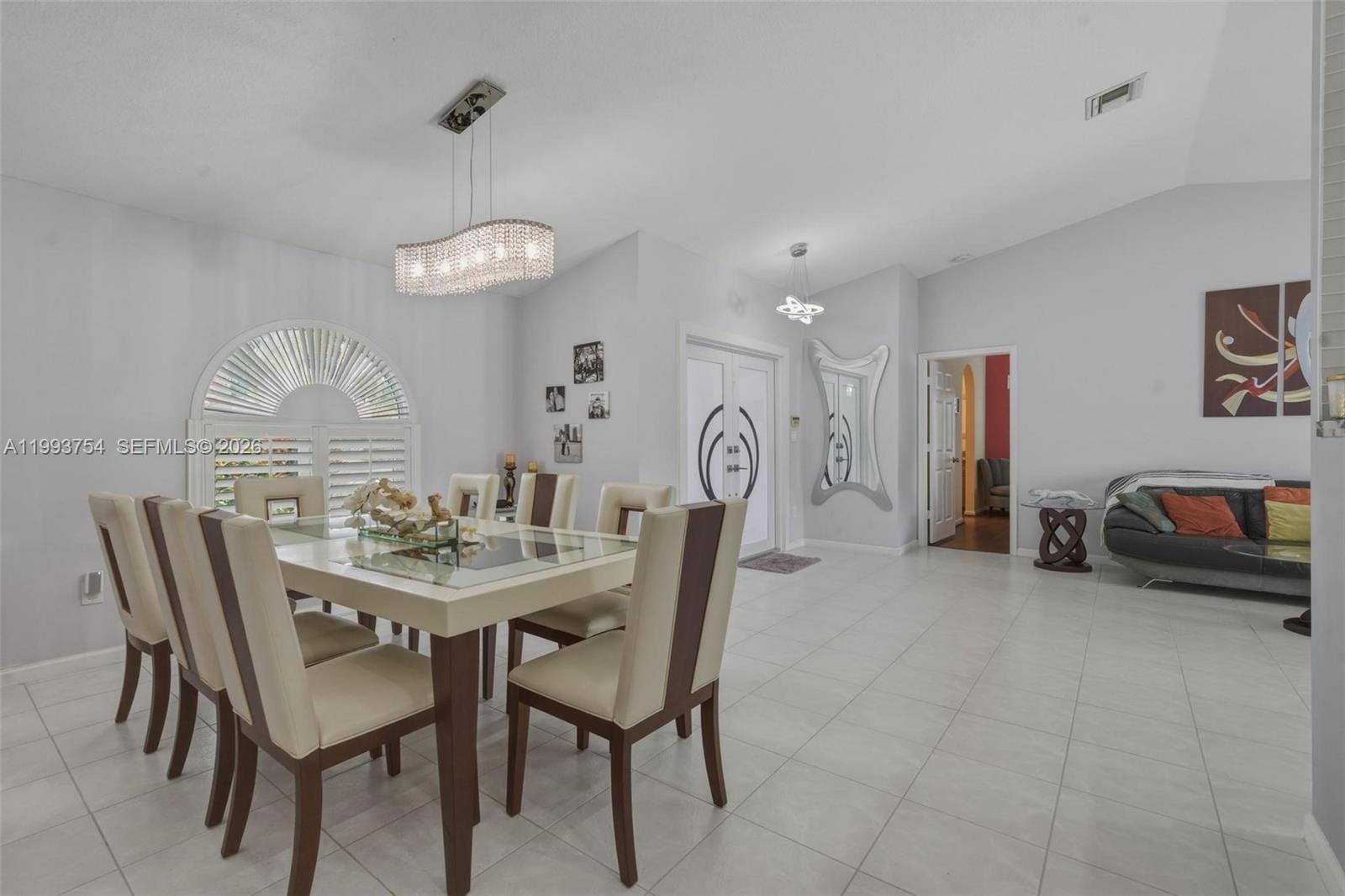 CALUSA RIDGE - Residential