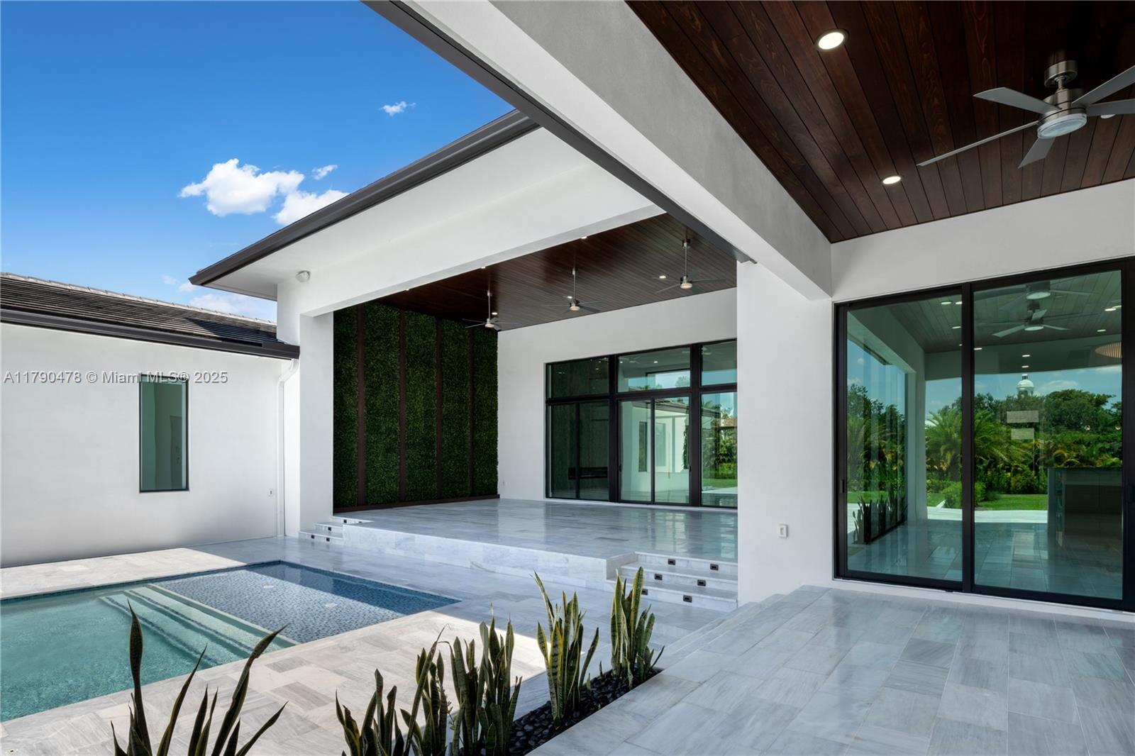 FLA FRUIT LANDS CO - Residential