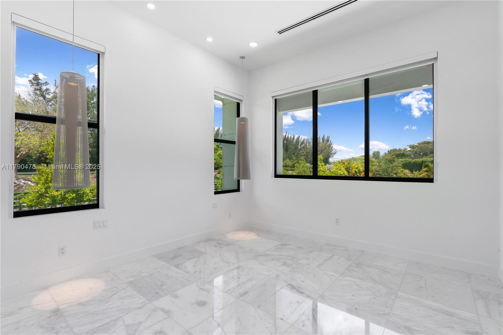 FLA FRUIT LANDS CO - Residential
