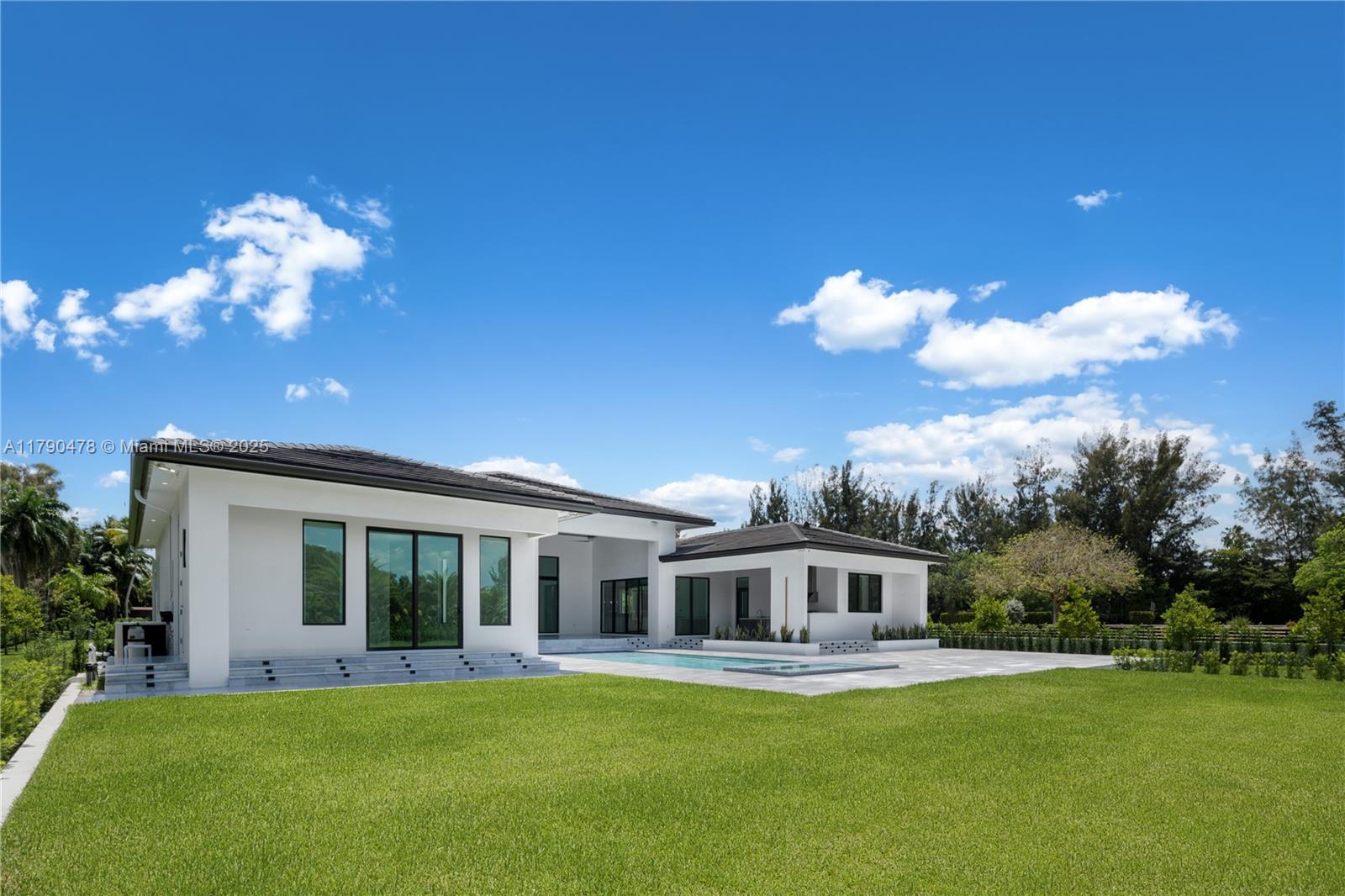 FLA FRUIT LANDS CO - Residential