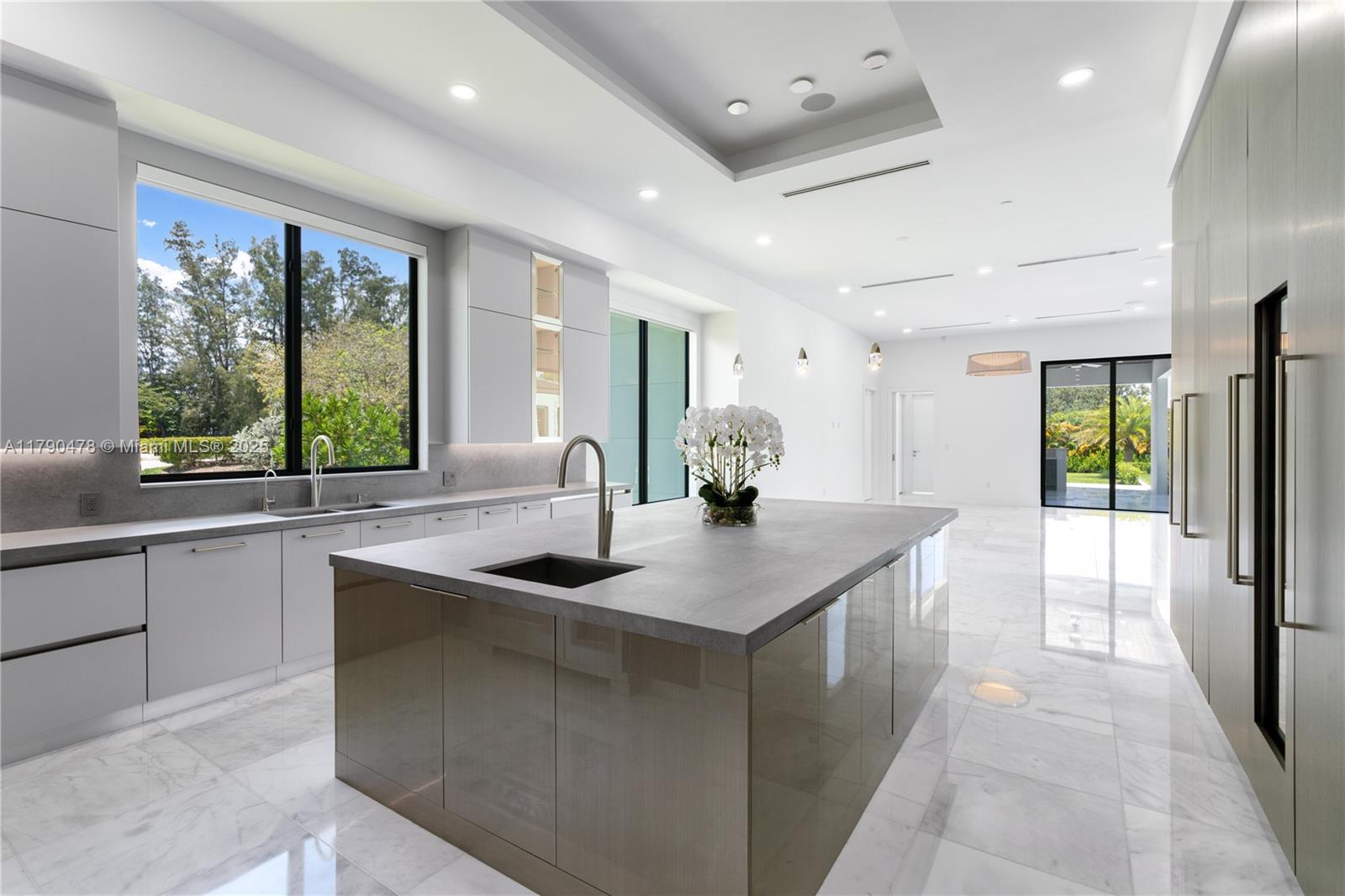 FLA FRUIT LANDS CO - Residential