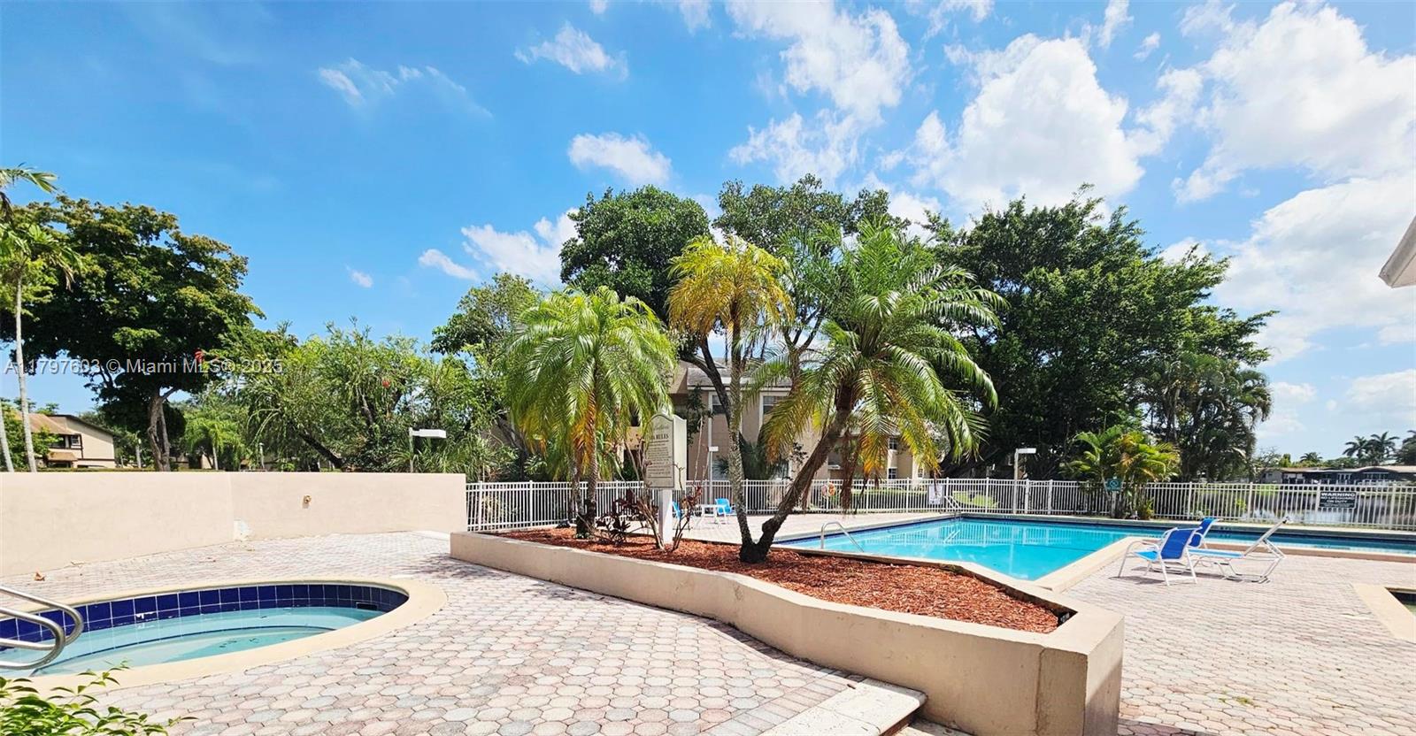 REFLECTIONS AT PEMBROKE P - Residential