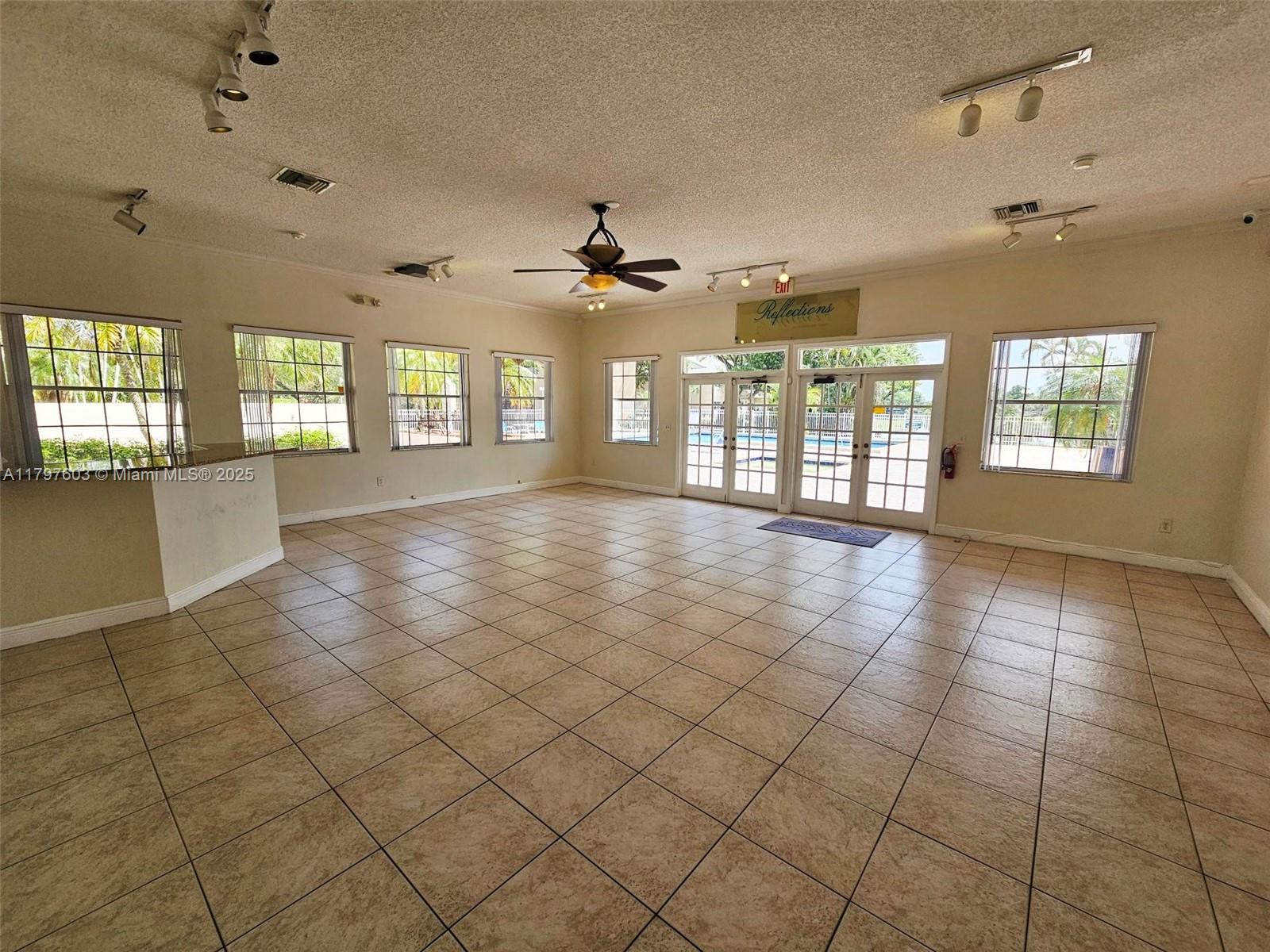 REFLECTIONS AT PEMBROKE P - Residential