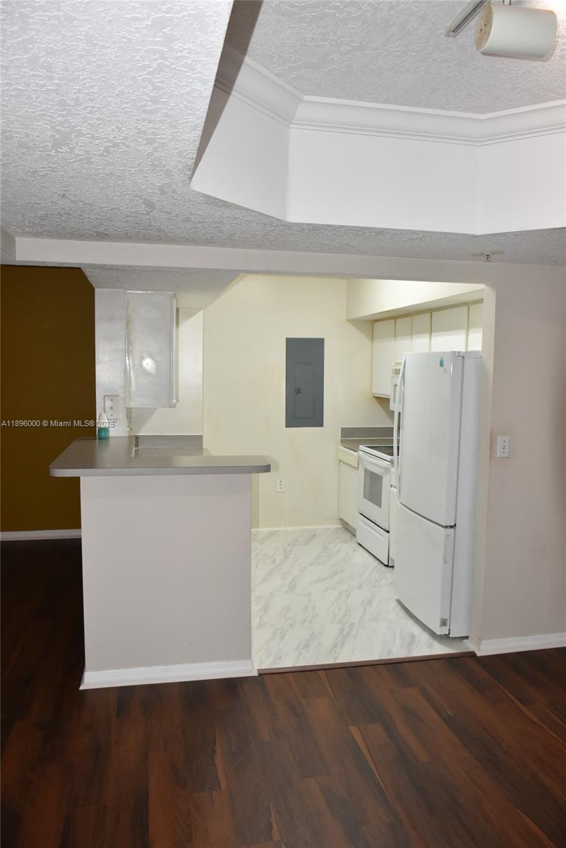 The Marquesa Condo - Residential Lease