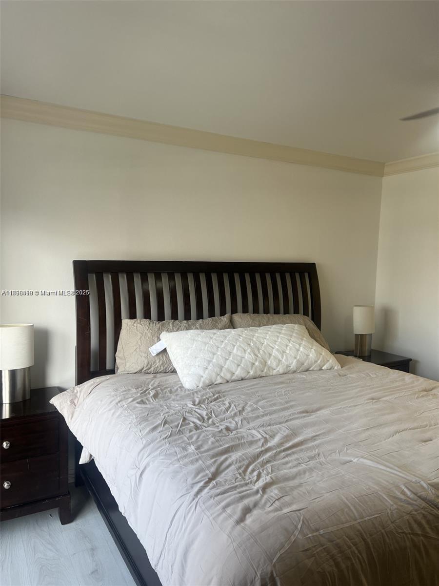 LA CANADIENNE CONDO - Residential Lease