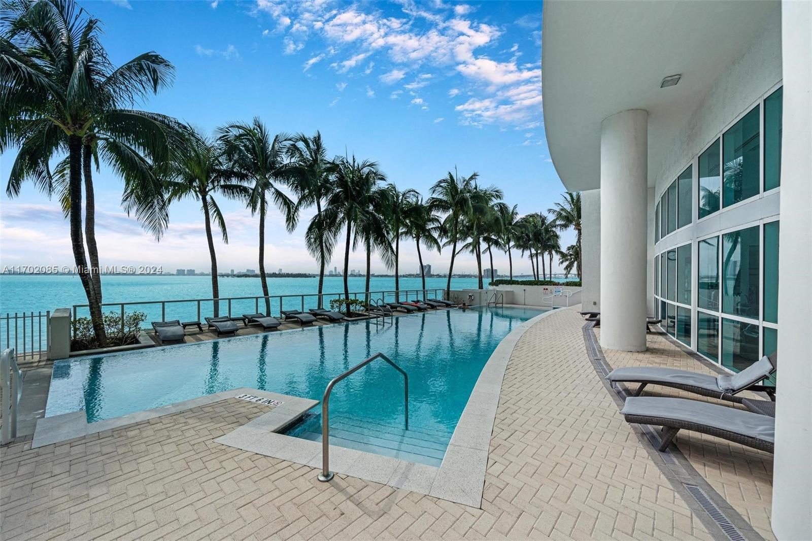ONYX ON THE BAY CONDO - Residential