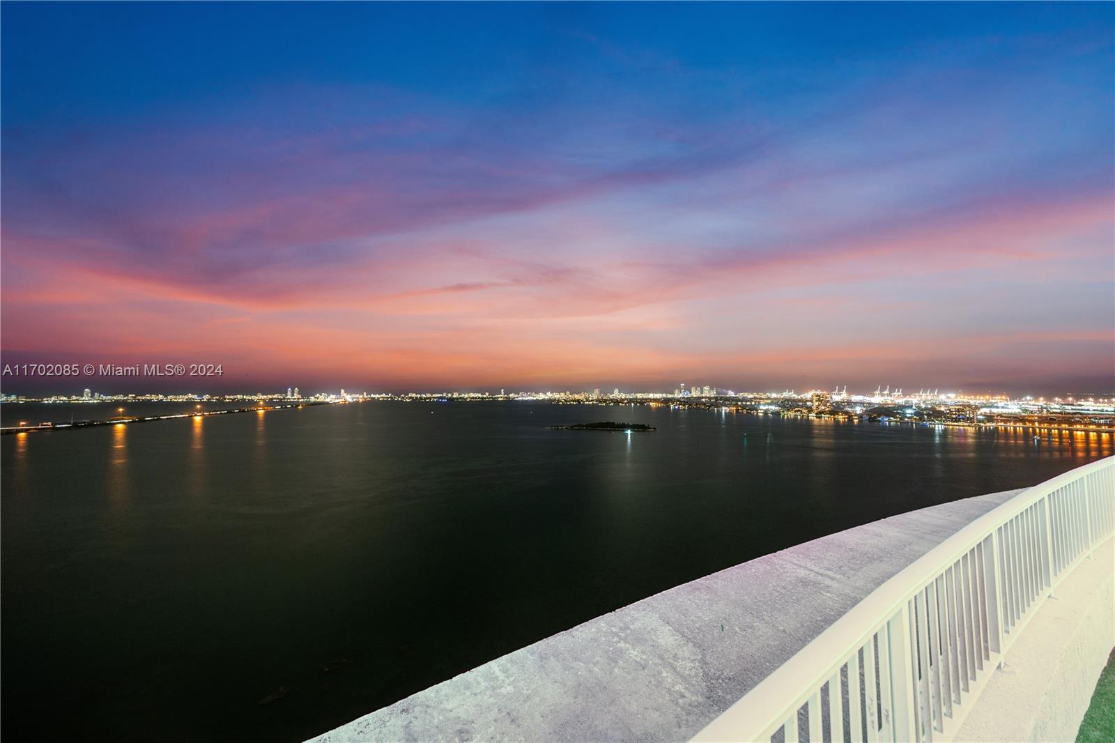 ONYX ON THE BAY CONDO - Residential
